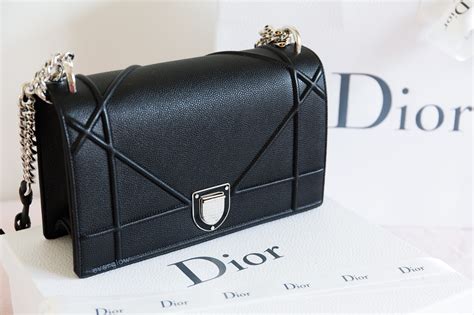 dior diorama bag size.